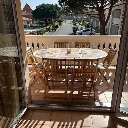 Appt T4 Le Cordouan 3 Etoiles Cote Piscine Апартаменты *